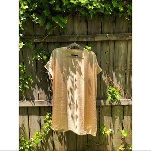 BKE Boutique gold kimono